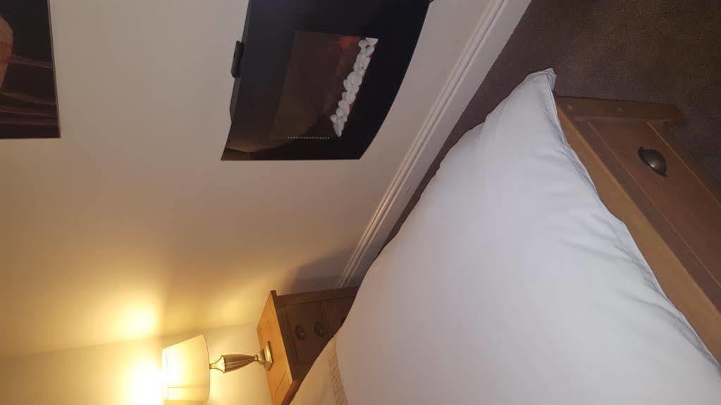 Roosecote Guest House بارو في فرنيس المظهر الخارجي الصورة
